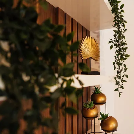 Cozy Special Pallady Apartament With Garden & Courtyard-3